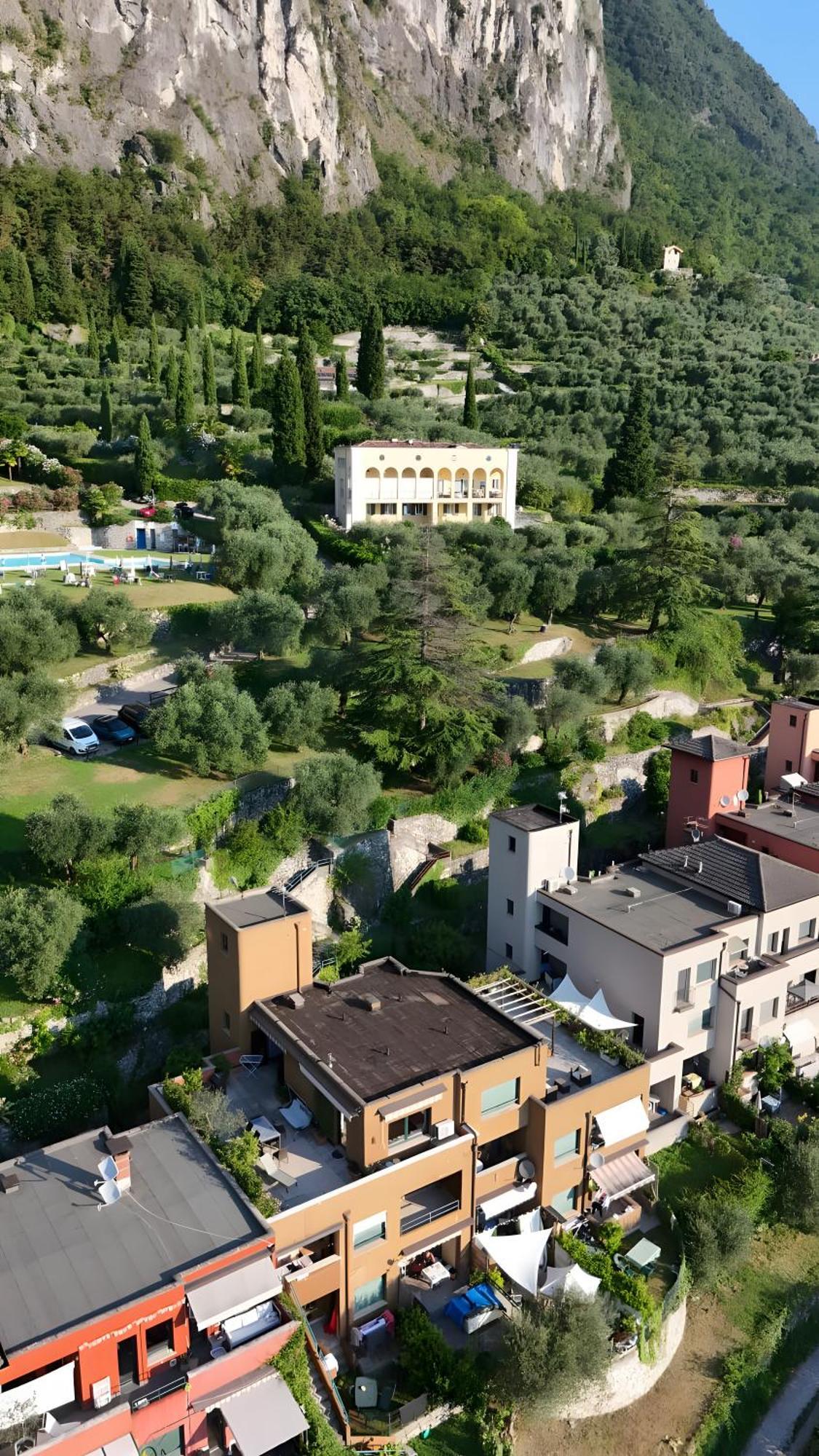 Apartamento Casa Sara With Swimming Pool Riva del Garda Exterior foto