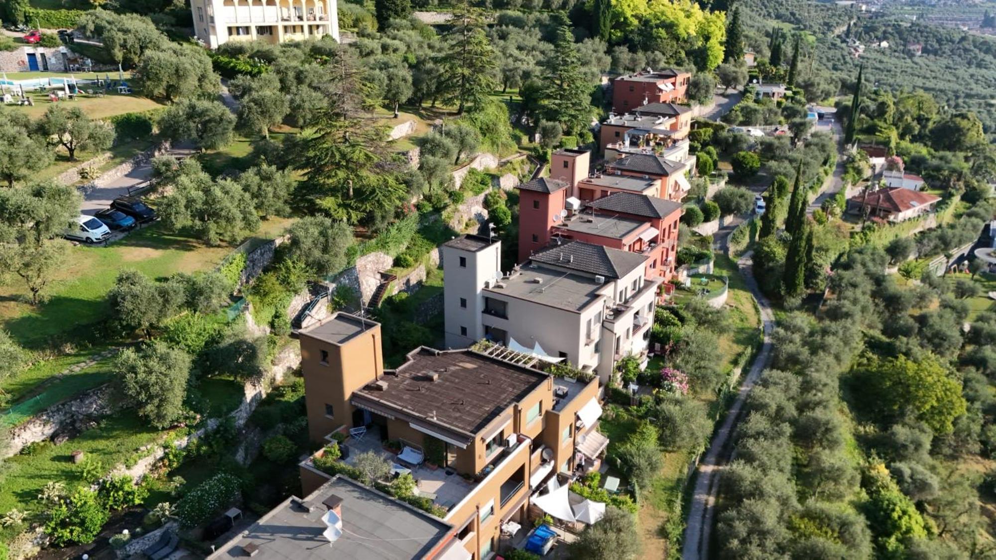 Apartamento Casa Sara With Swimming Pool Riva del Garda Exterior foto